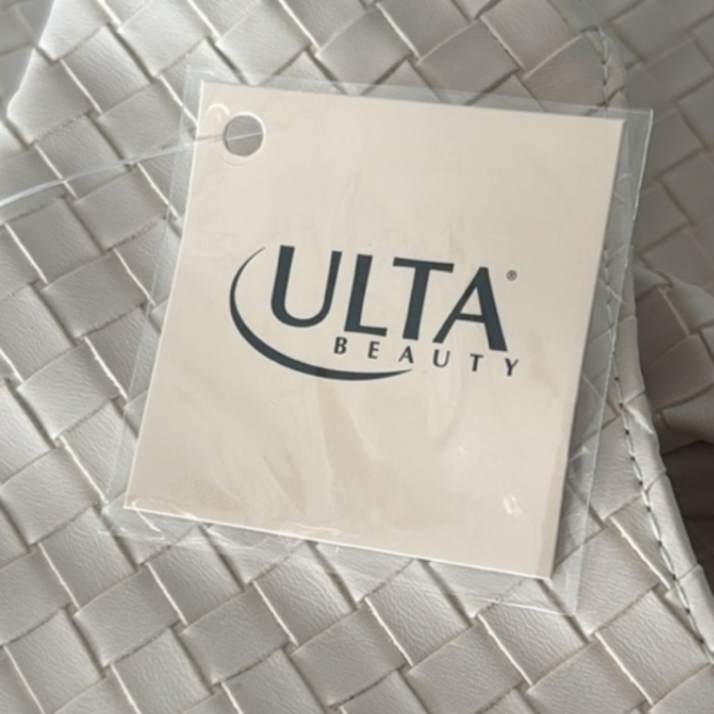 Ulta Woven Bag - Picture 2 of 2